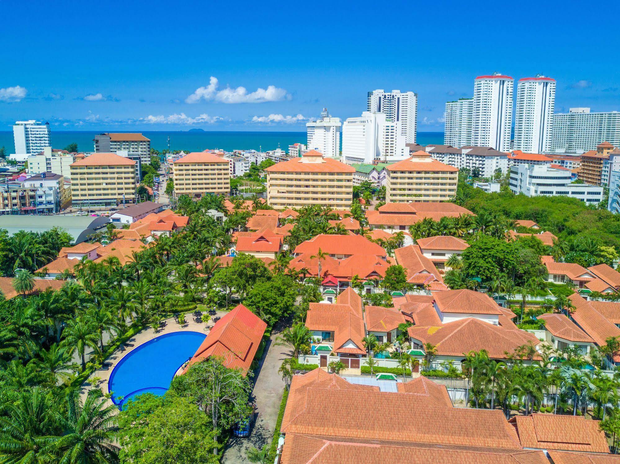 Davinci Pool Villa Паттайя Экстерьер фото